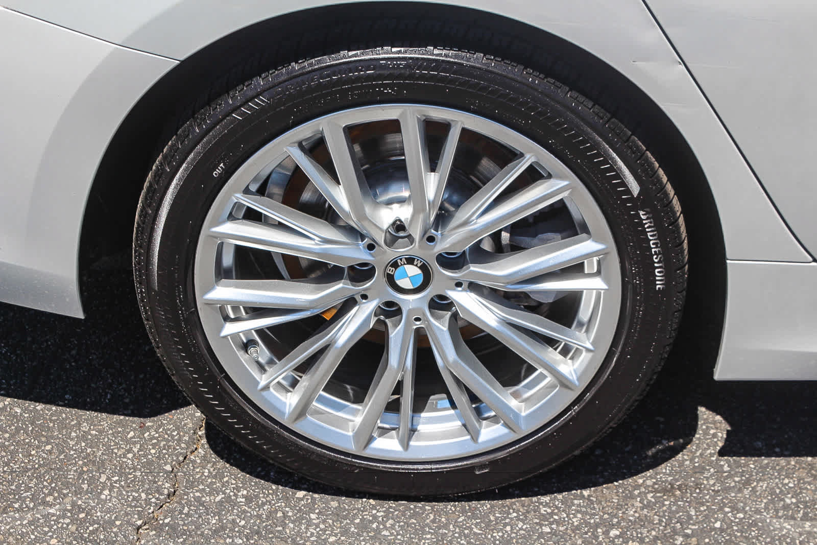Used 2023 BMW 330i Sedan w/ Convenience Package RWD image 8
