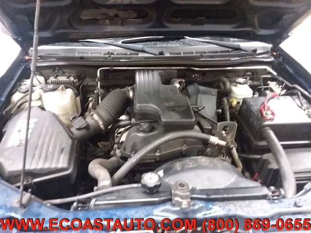 Used 2004 Chevrolet Colorado LS image 9