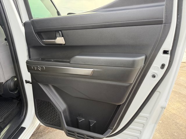Used 2025 Toyota Tacoma TRD Off-Road image 23