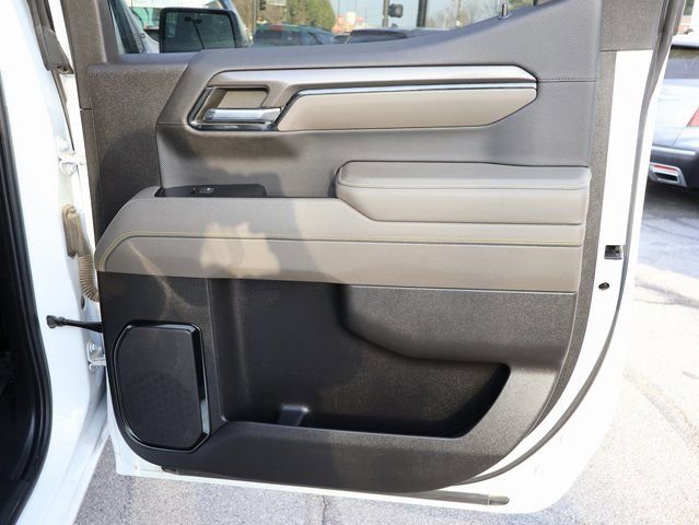 Certified 2024 Chevrolet Silverado 1500 ZR2 AWD/4WD image 17