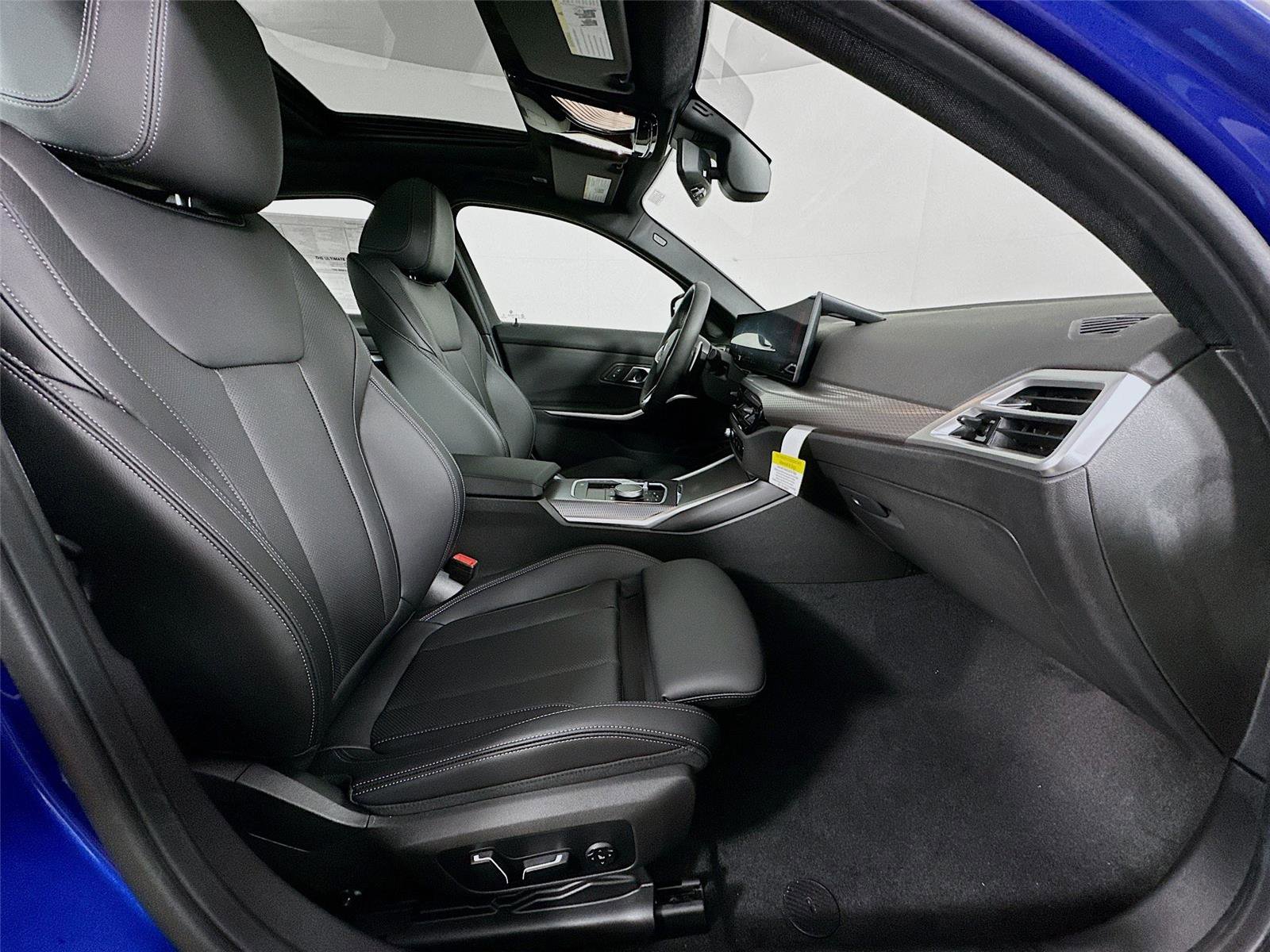 New 2026 BMW 330i xDrive Sedan w/ M Sport Package image 29