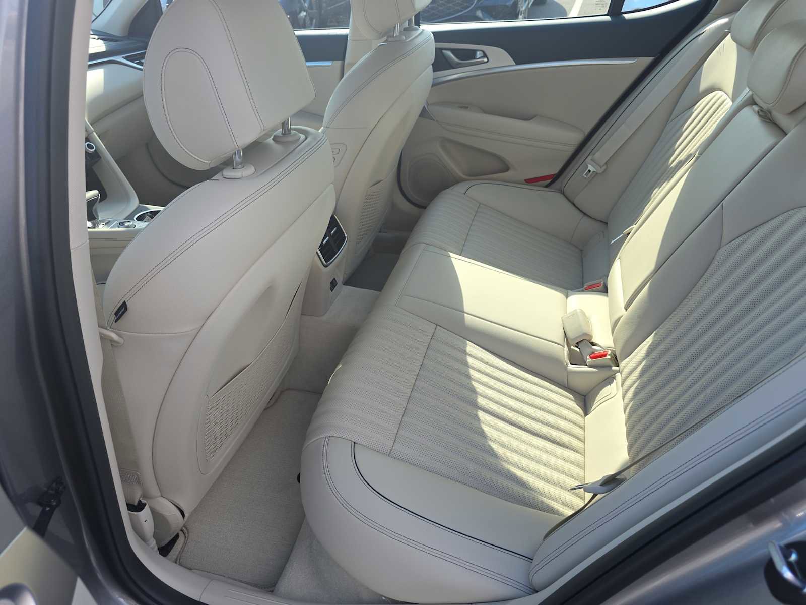 New 2026 Genesis G70 2.5T Prestige image 22