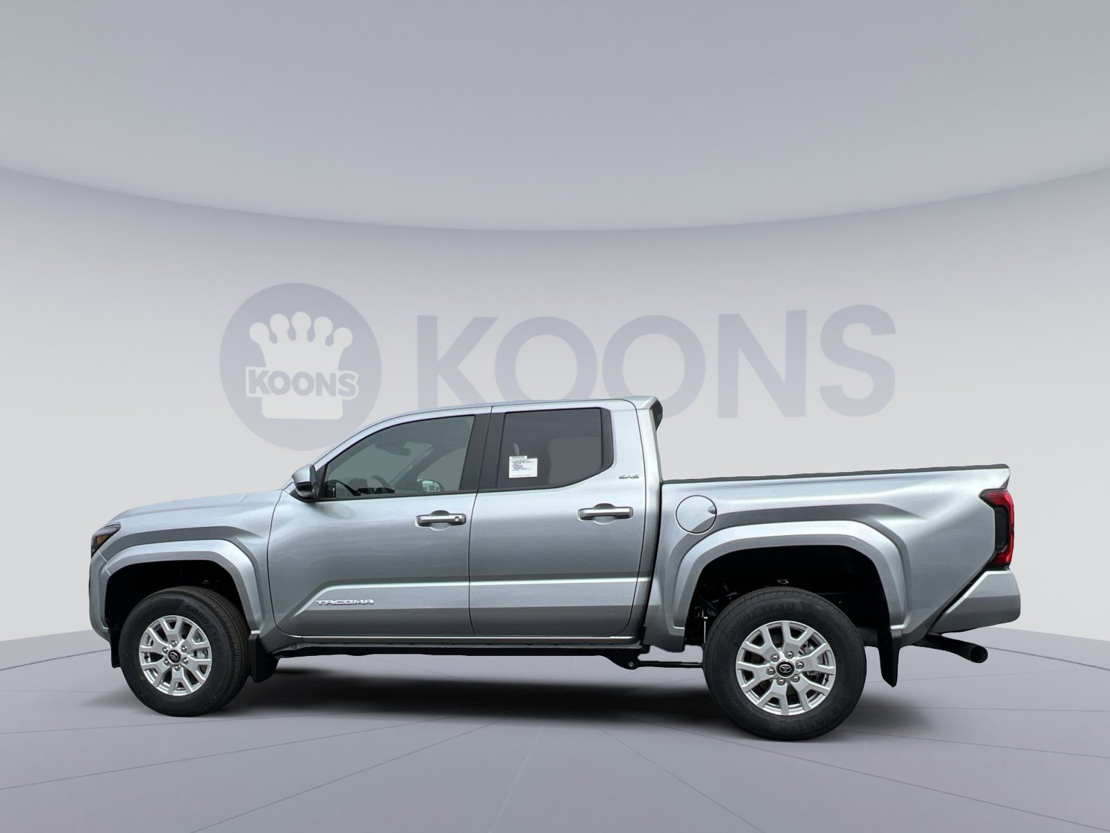 New 2026 Toyota Tacoma SR5 AWD/4WD image 2