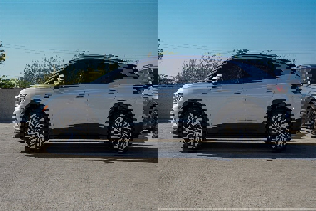 New 2025 Volkswagen ID.4 Pro S Plus image 5