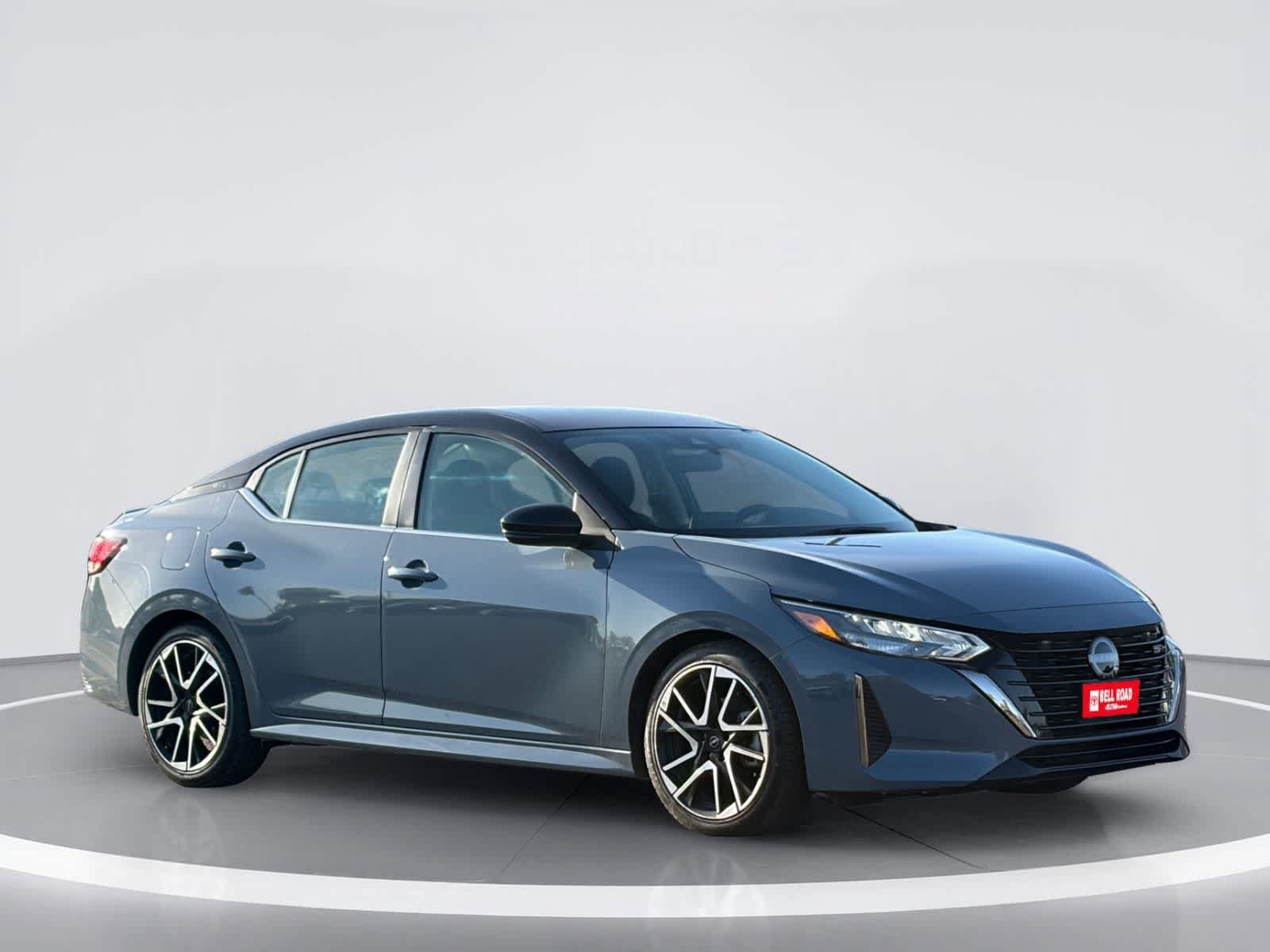 Used 2025 Nissan Sentra SR FWD image 5