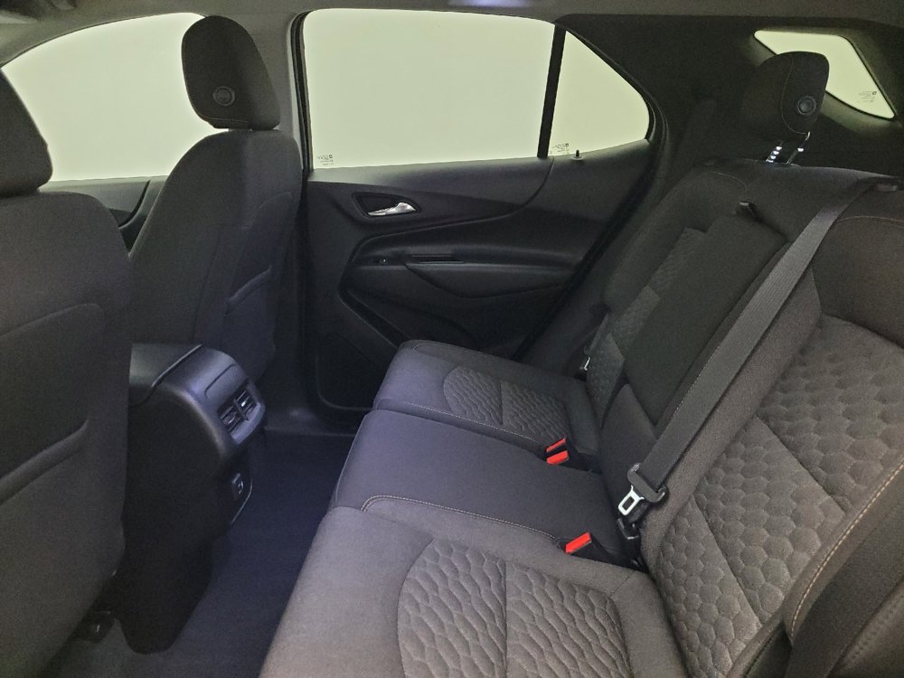 Used 2019 Chevrolet Equinox LT image 18