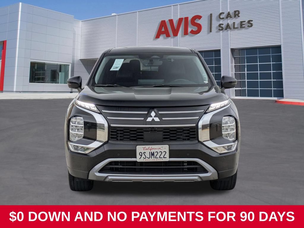 Used 2025 Mitsubishi Outlander SE AWD/4WD image 3