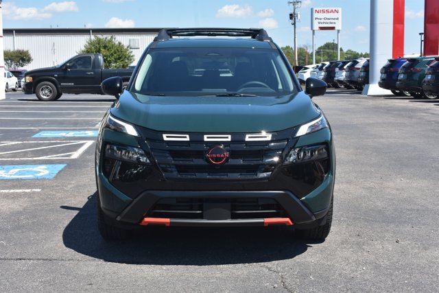 New 2026 Nissan Rogue SV AWD/4WD image 2