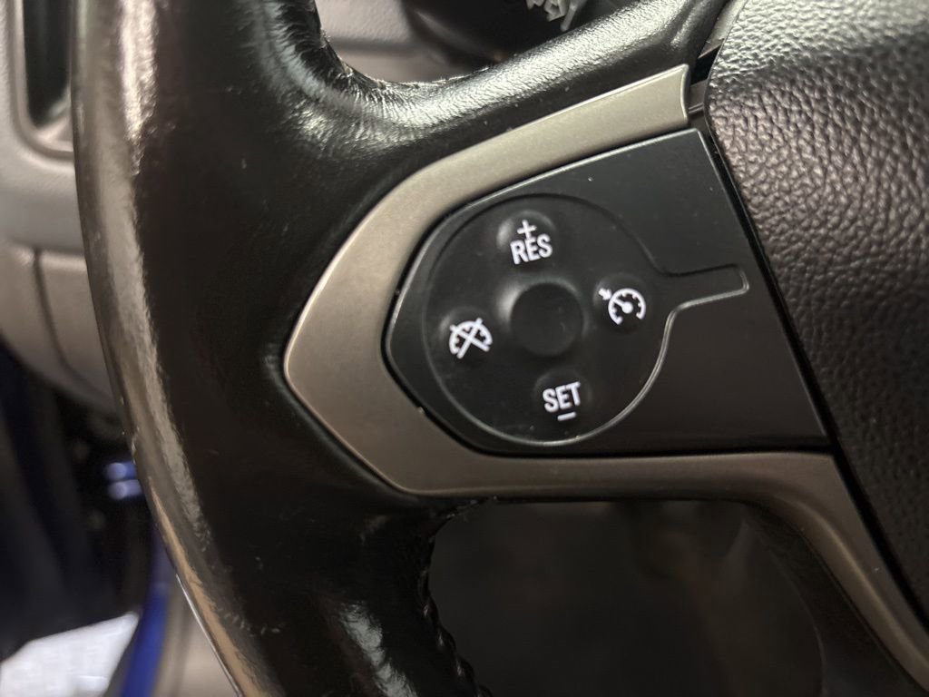 Used 2015 Chevrolet Colorado Z71 AWD/4WD image 18