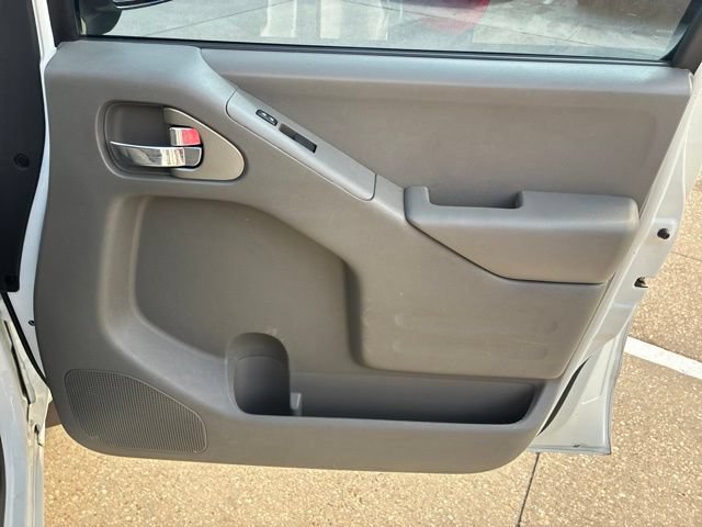 Used 2020 Nissan Frontier SV RWD image 13
