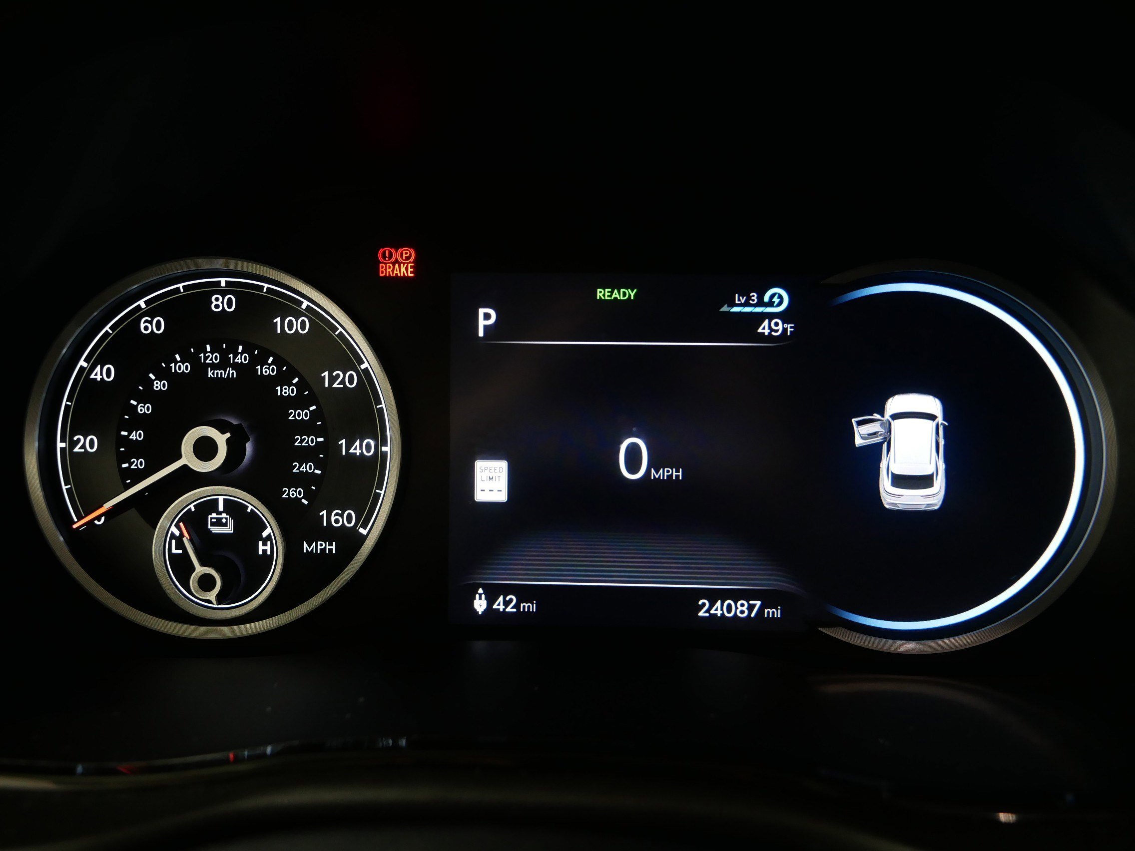 Certified 2025 Genesis Electrified GV70 AWD/4WD image 21
