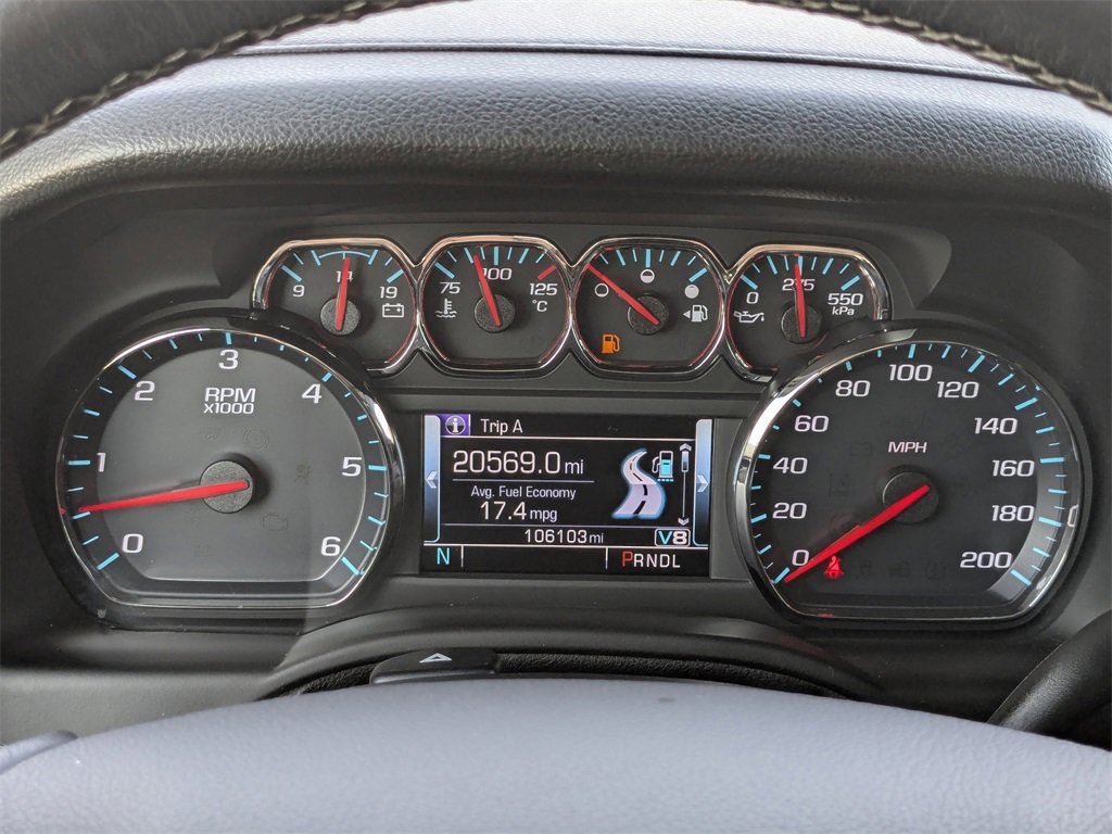 Used 2020 Chevrolet Suburban Premier image 28