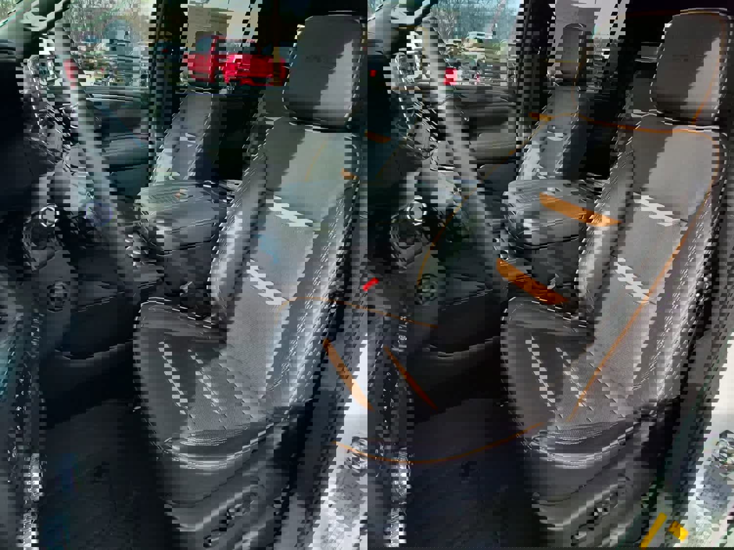 Used 2023 GMC Yukon XL AT4 w/ AT4 Premium Package image 14