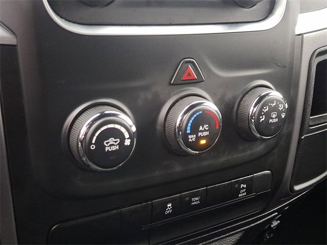 Used 2024 RAM 1500 Classic Warlock image 15