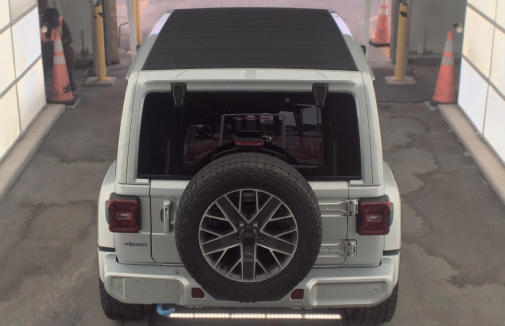 Used 2024 Jeep Wrangler High Altitude AWD/4WD image 5