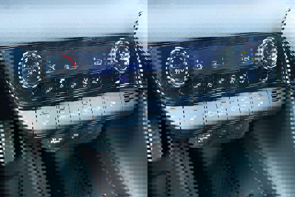 New 2026 Hyundai Elantra SEL Sport Premium w/ Cargo Package image 19