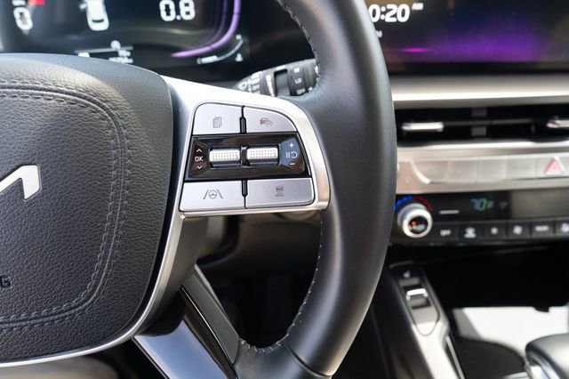 Used 2025 Kia Telluride S AWD/4WD image 24