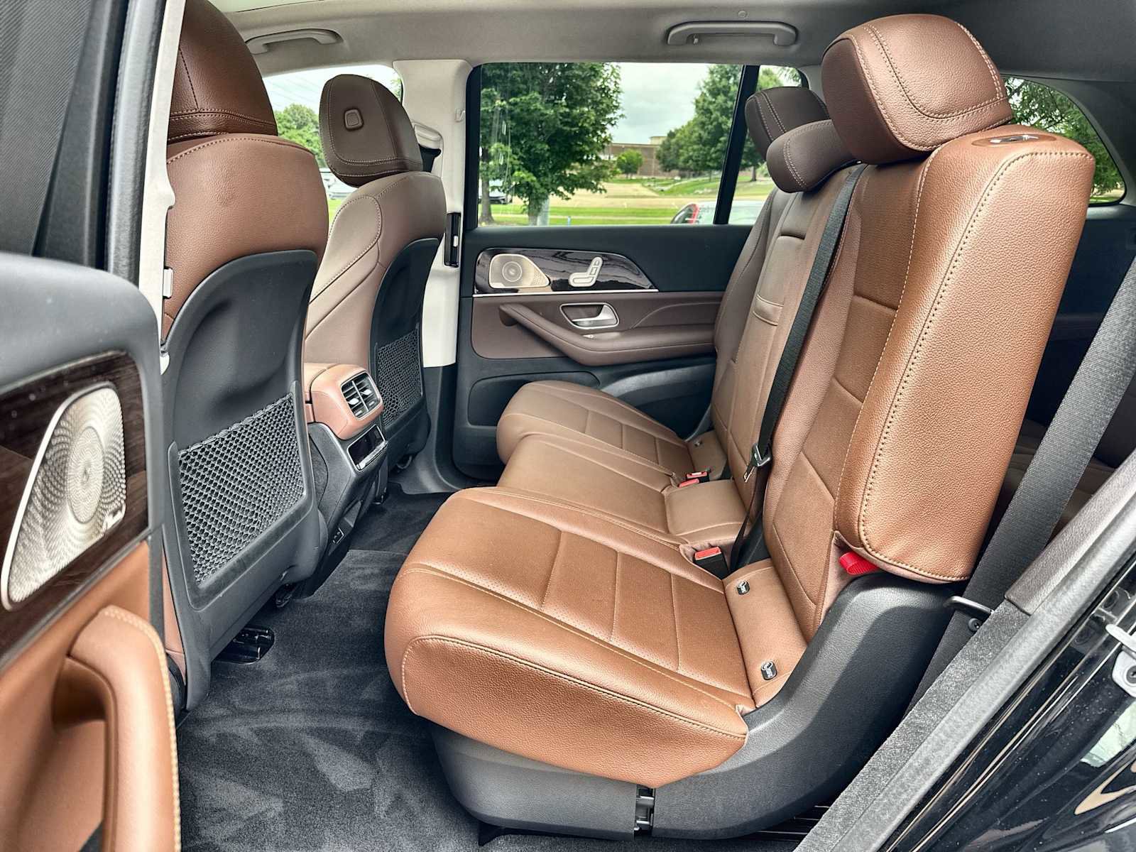 Certified 2024 Mercedes-Benz GLS 450 4MATIC image 4