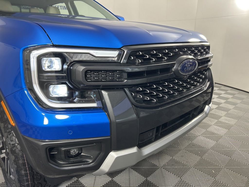 New 2025 Ford Ranger Lariat w/ FX4 Off-Road Package image 3