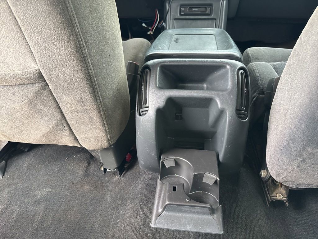Used 2001 Chevrolet Silverado 1500 LS AWD/4WD image 24