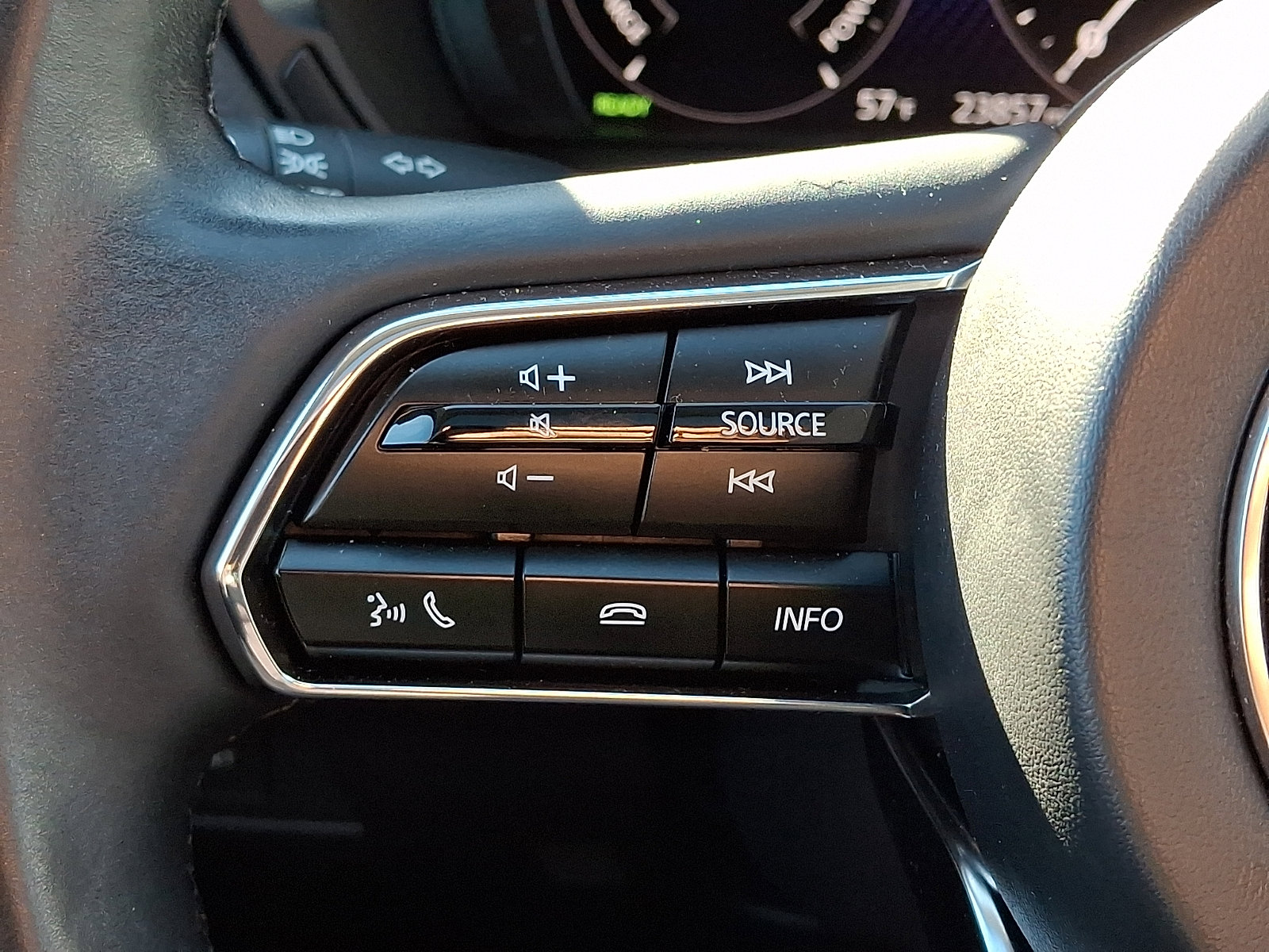 Certified 2024 MAZDA CX-90 Plug-In Hybrid w/ Premium Pkg image 25