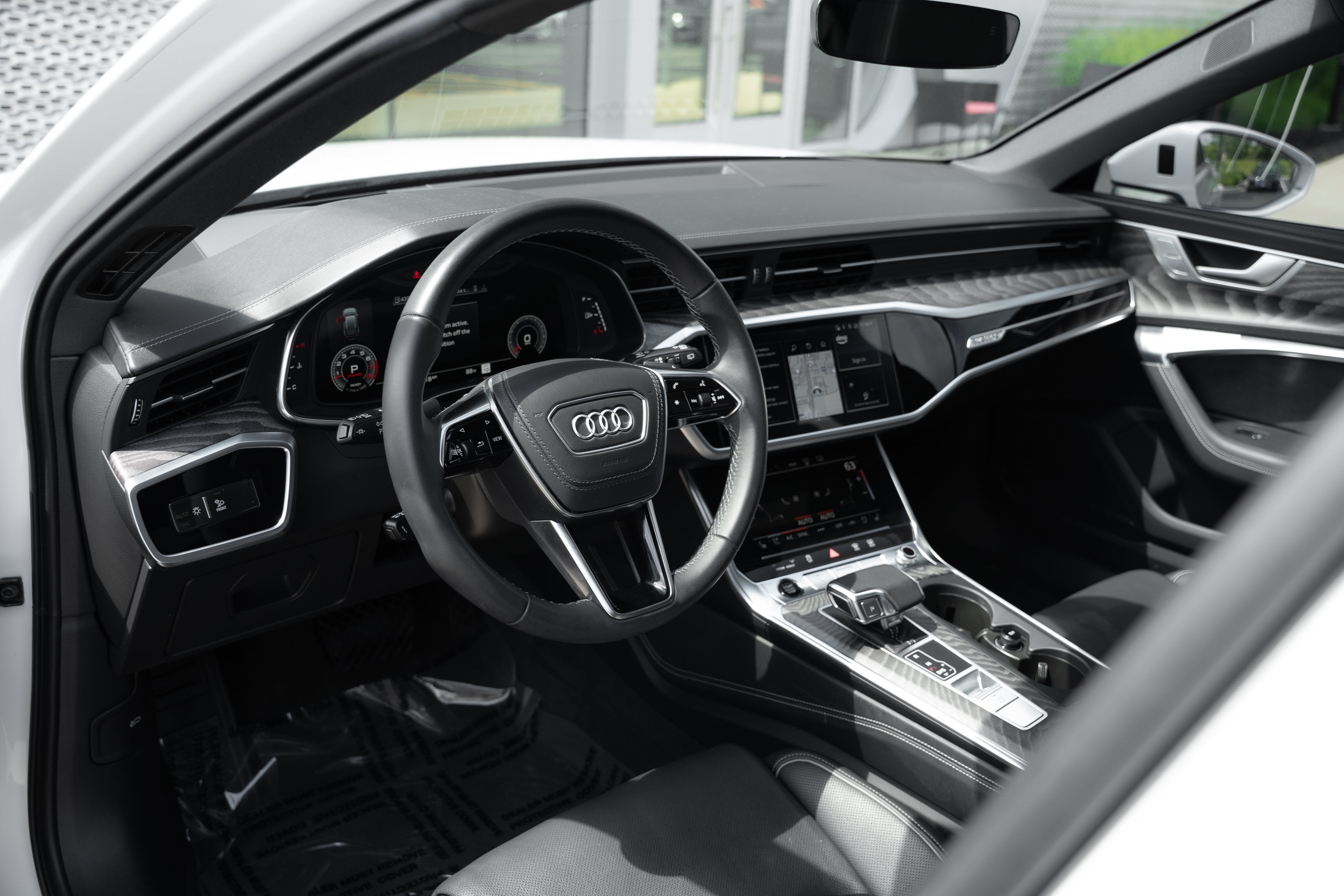 Certified 2025 Audi A6 3.0T allroad Prestige AWD/4WD image 10