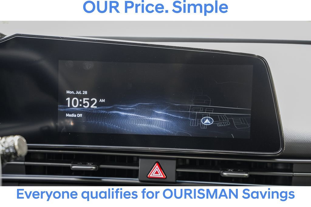 New 2025 Hyundai Elantra SEL image 19