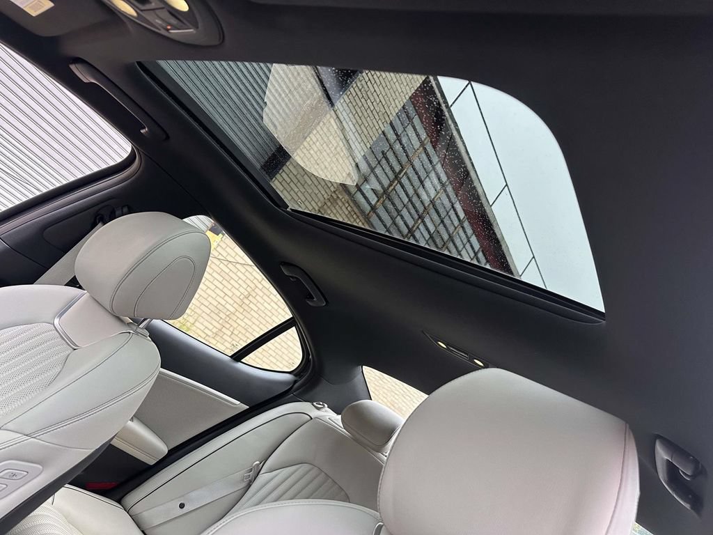 Used 2023 Genesis G70 2.0T w/ Sport Prestige Package AWD/4WD image 14
