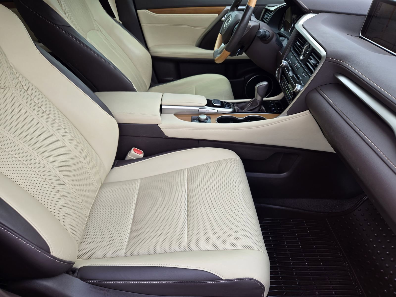 Used 2017 Lexus RX 350 FWD w/ Premium Package image 13