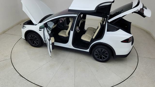 Used 2024 Tesla Model X AWD/4WD image 83