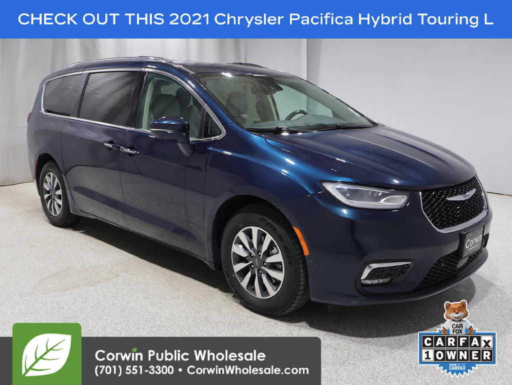 Used 2021 Chrysler Pacifica Touring-L FWD image 1