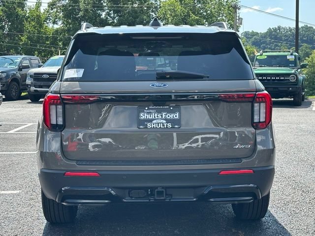 New 2026 Ford Explorer ST-Line AWD/4WD image 5