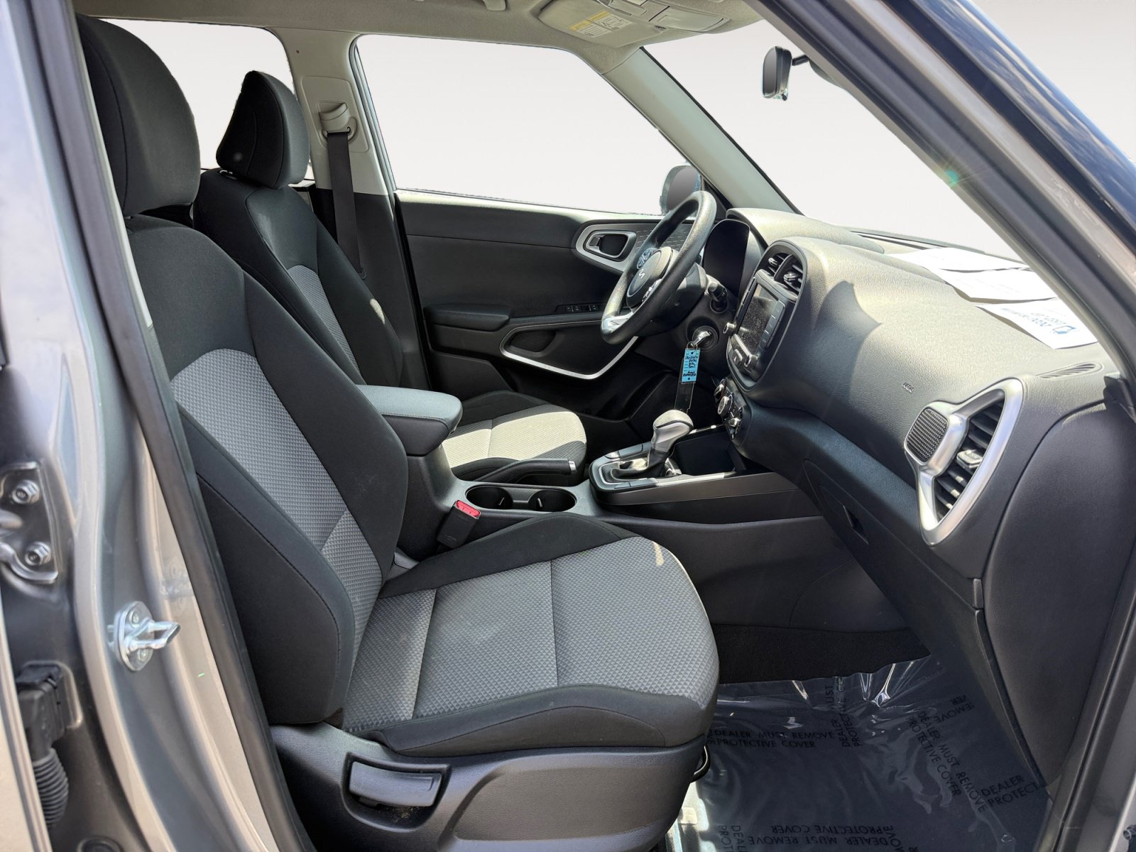 Used 2024 Kia Soul LX w/ Option Group 015 FWD image 19