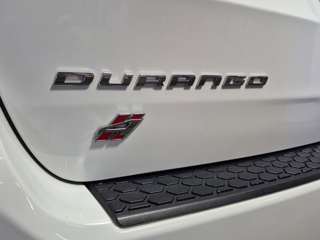 Used 2020 Dodge Durango SXT image 6