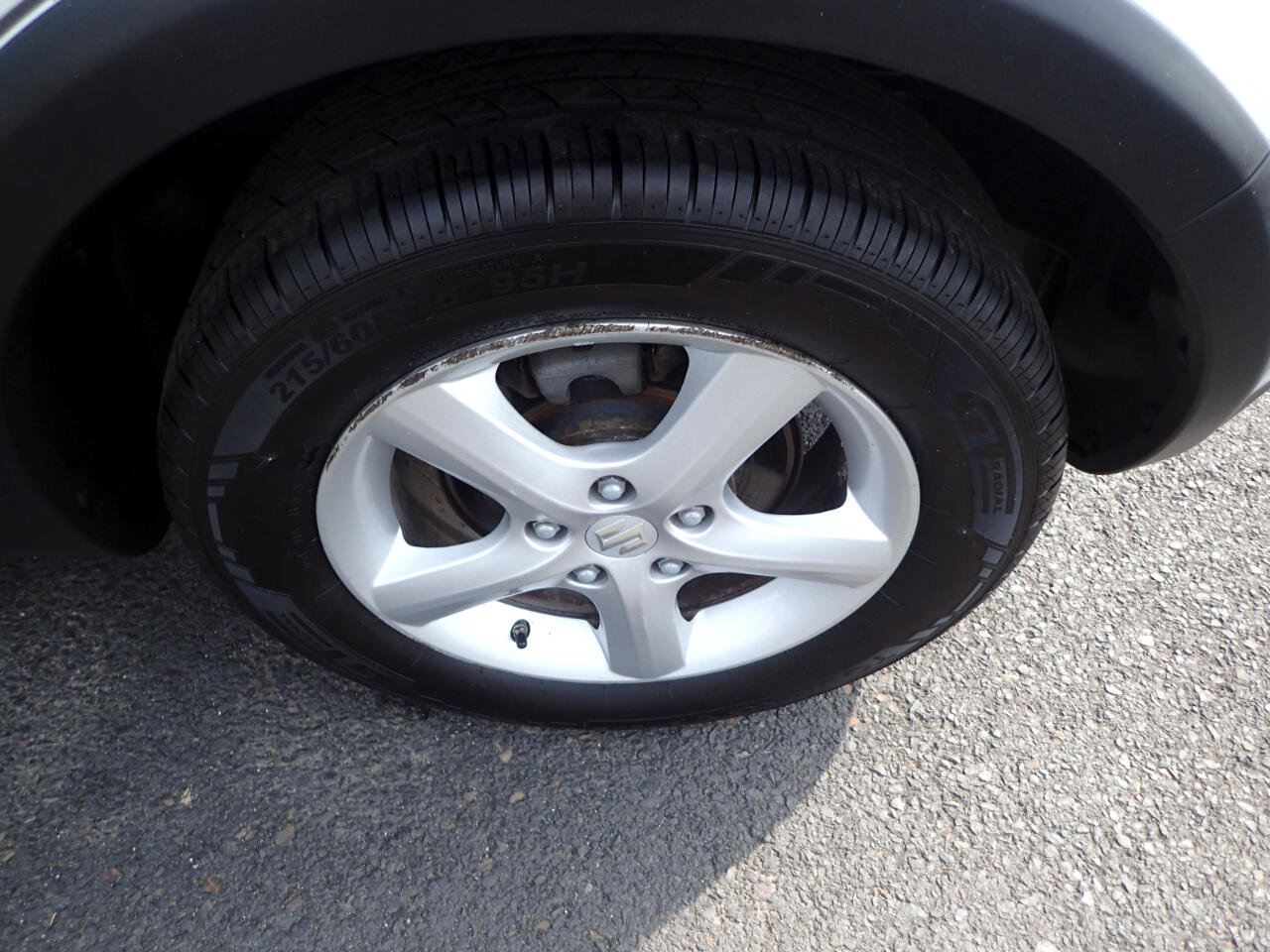 Used 2008 Suzuki SX4 AWD Hatchback image 22