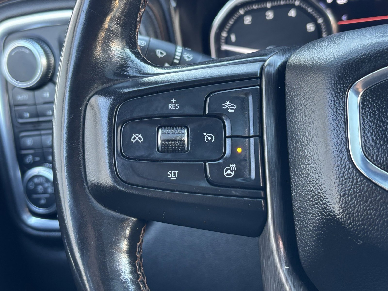 Used 2019 GMC Sierra 1500 AT4 w/ AT4 Premium Package image 28