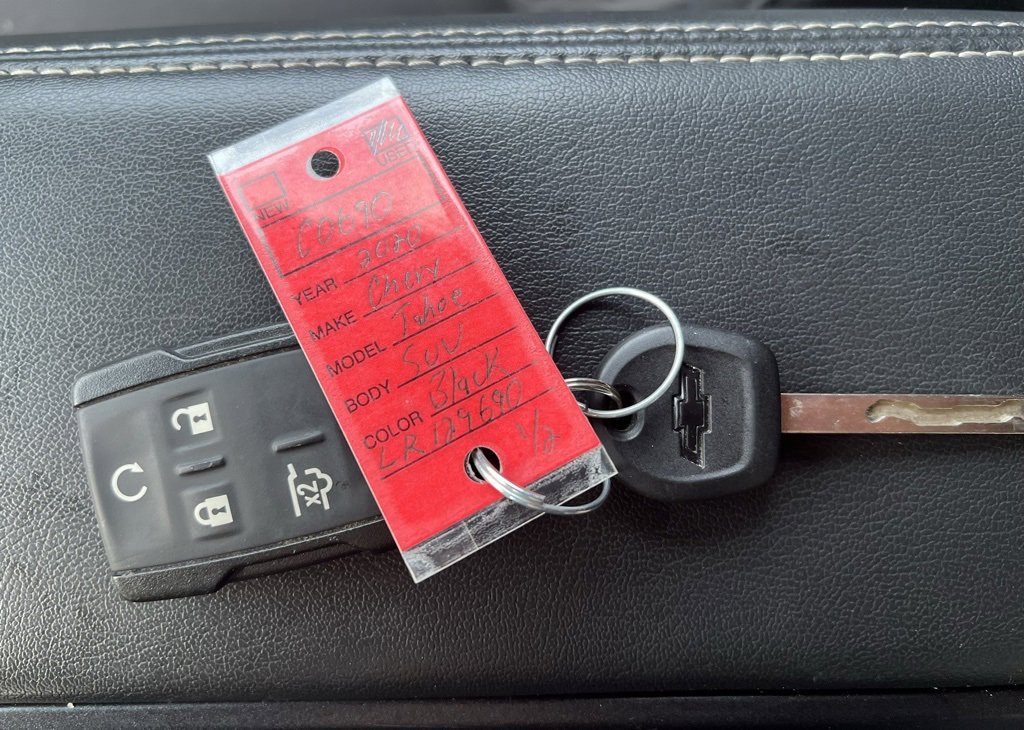 Used 2020 Chevrolet Tahoe LS w/ Enhanced Driver Alert Package image 34