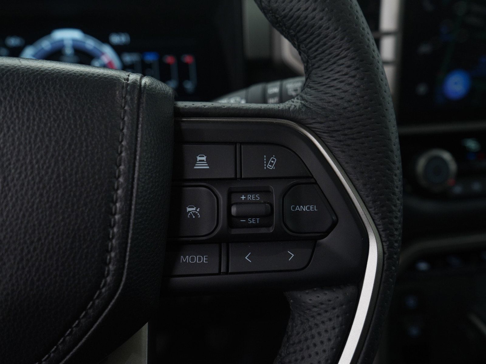 Used 2025 Toyota Sequoia Limited image 30