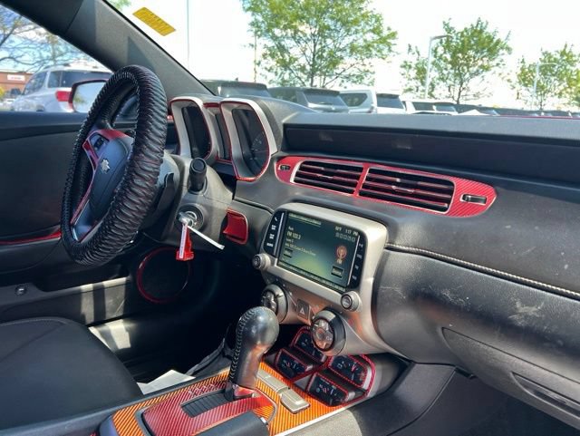 Used 2013 Chevrolet Camaro LT RWD image 32
