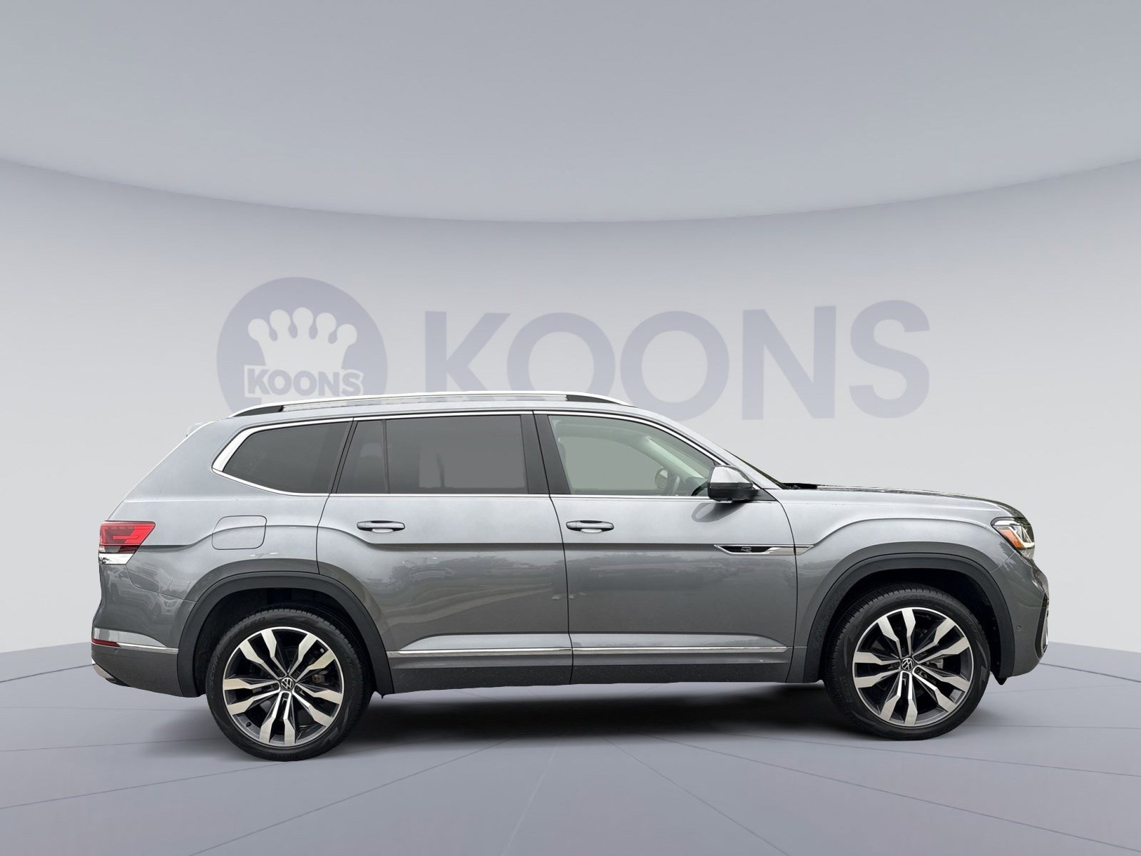 Used 2023 Volkswagen Atlas SEL Premium AWD/4WD image 8