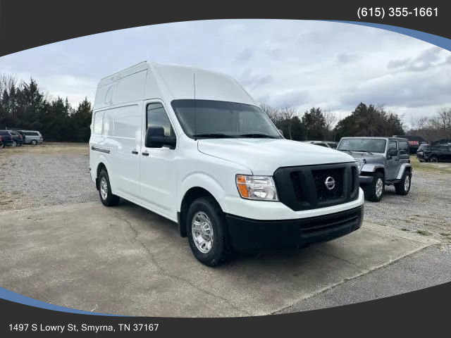 Used 2018 Nissan NV 2500 SV image 2