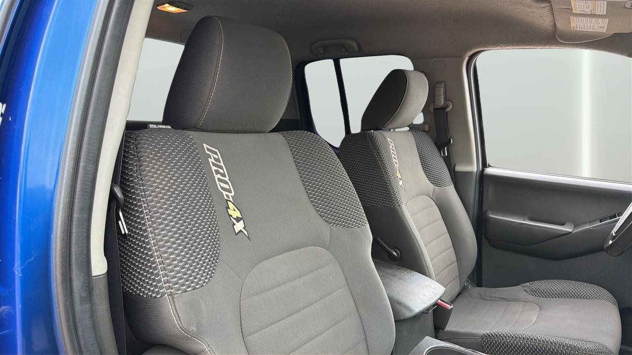 Used 2013 Nissan Frontier PRO-4X AWD/4WD image 15
