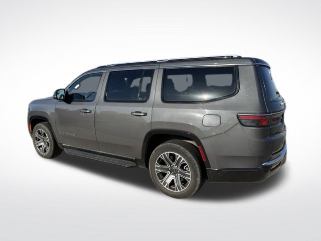 Used 2025 Jeep Wagoneer Series II AWD/4WD image 25