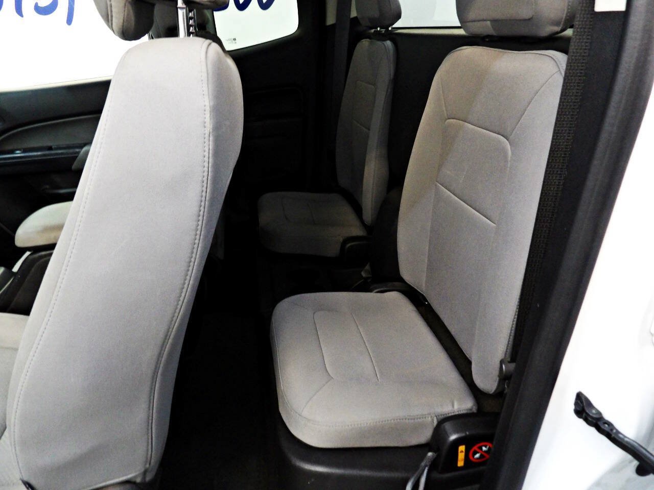 Used 2017 Chevrolet Colorado W/T w/ WT Convenience Package RWD image 10