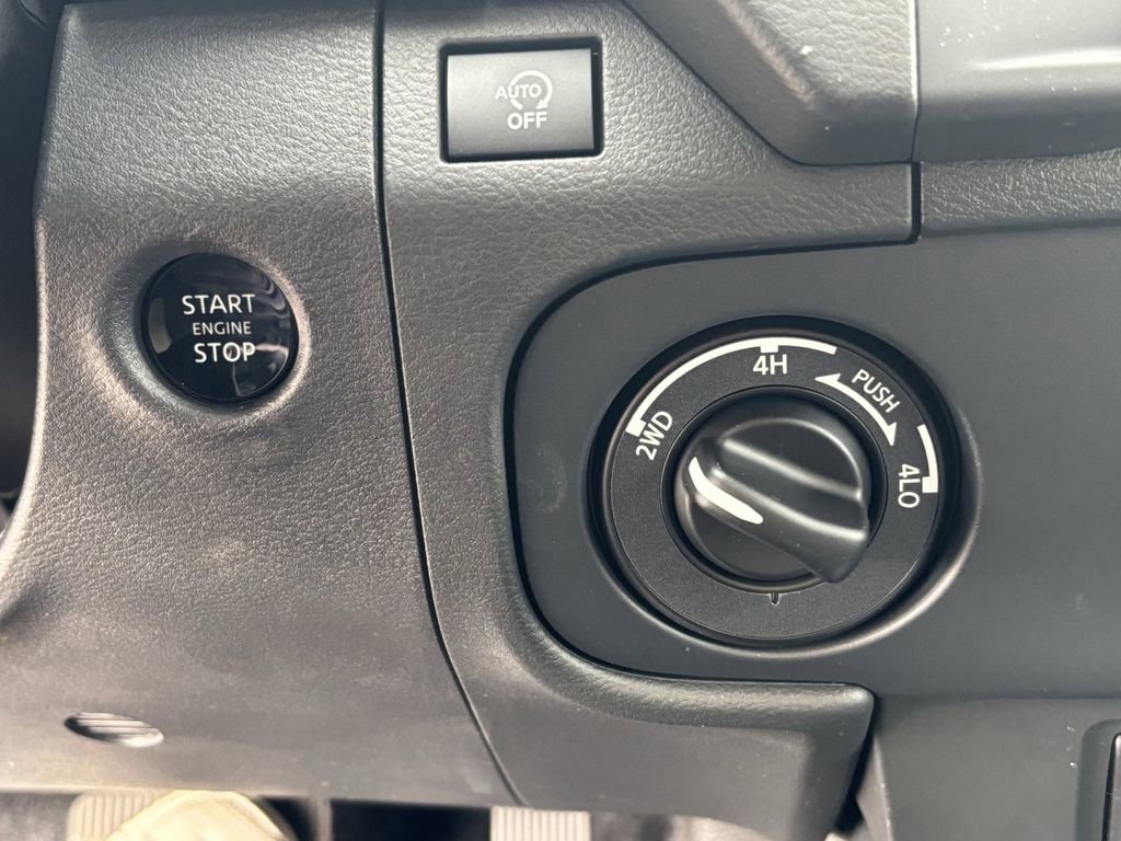 New 2026 Nissan Frontier S image 19