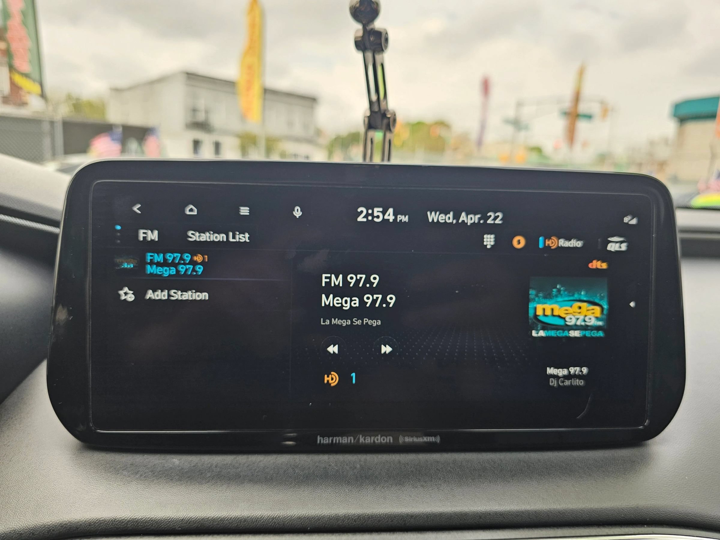 Used 2023 Hyundai Santa Fe Limited AWD/4WD image 27
