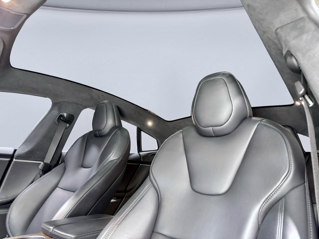 Used 2020 Tesla Model S Long Range image 24