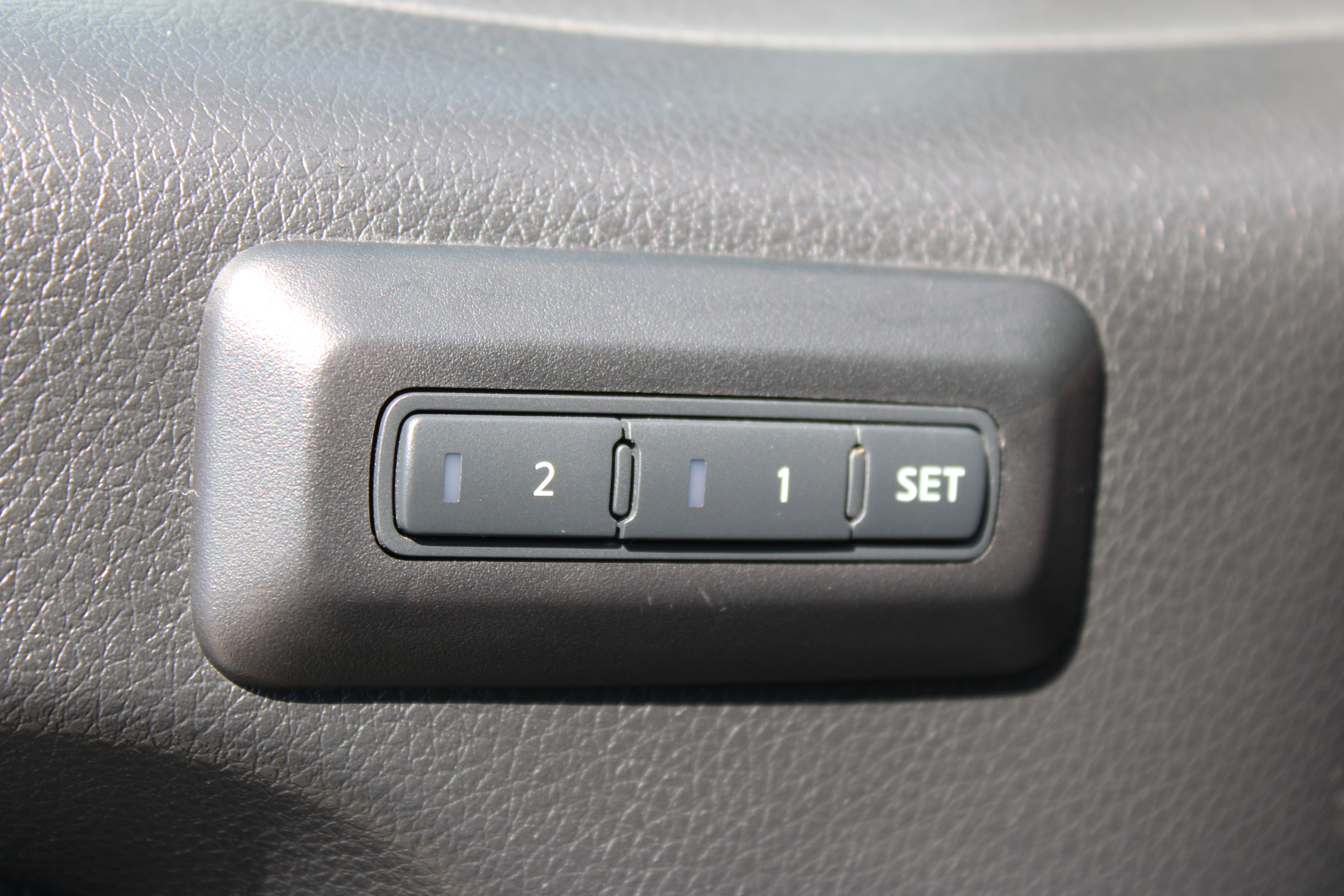 Certified 2024 Nissan Titan PRO-4X w/ Pro-4x Convenience Package AWD/4WD image 38