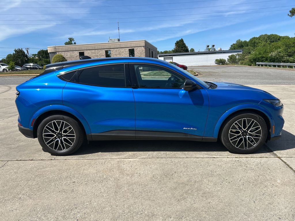 Used 2025 Ford Mustang Mach-E Premium AWD/4WD image 7