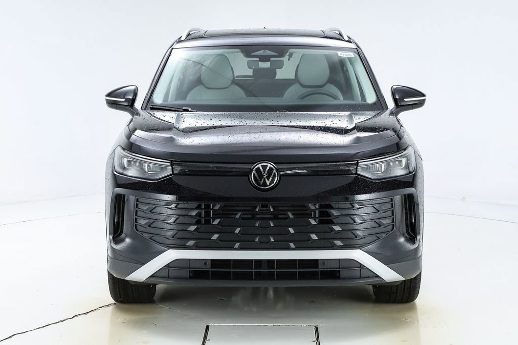 New 2026 Volkswagen Tiguan SE image 16